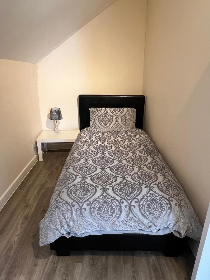 Ferienwohnung Edge Of Glastonbury And Street Town Centre, 2Bd Apt With Parking Exterior foto